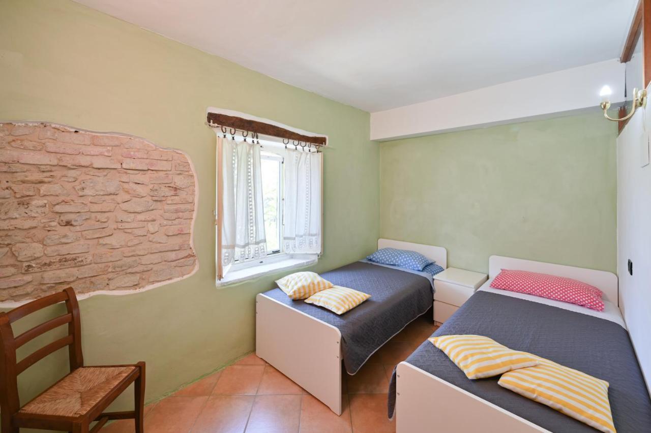 Cerreto Castello Casale Romani Country Residence מראה חיצוני תמונה