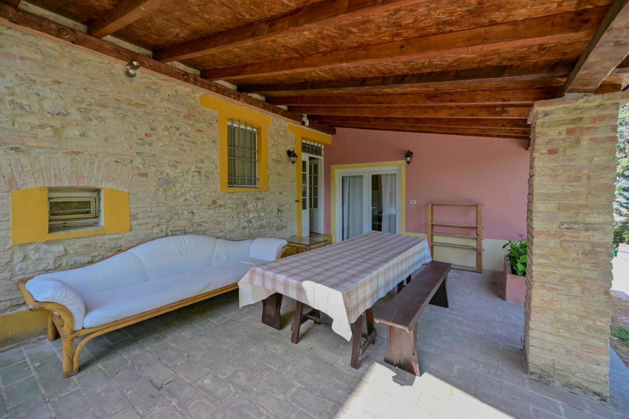 Cerreto Castello Casale Romani Country Residence מראה חיצוני תמונה