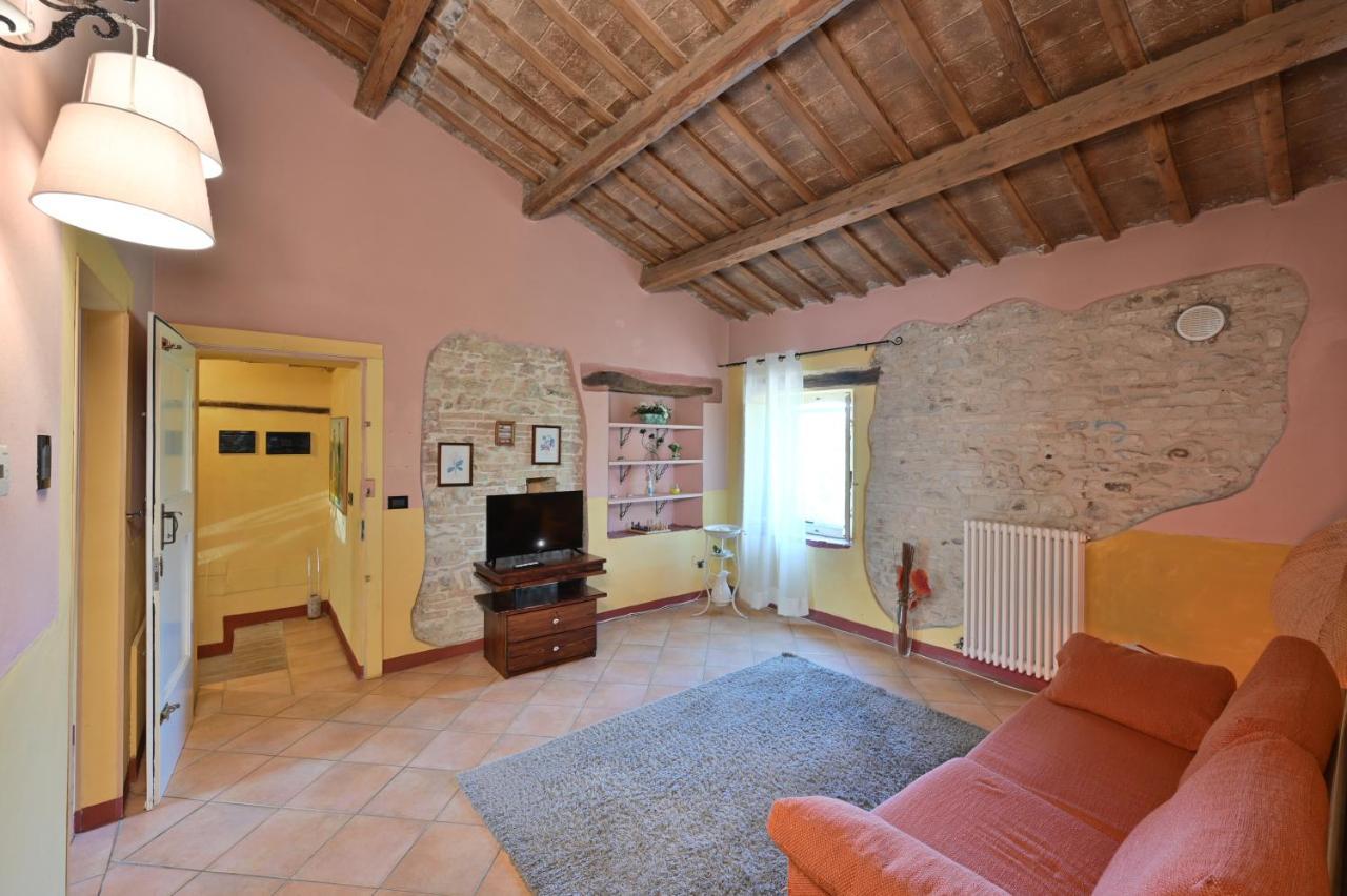 Cerreto Castello Casale Romani Country Residence מראה חיצוני תמונה