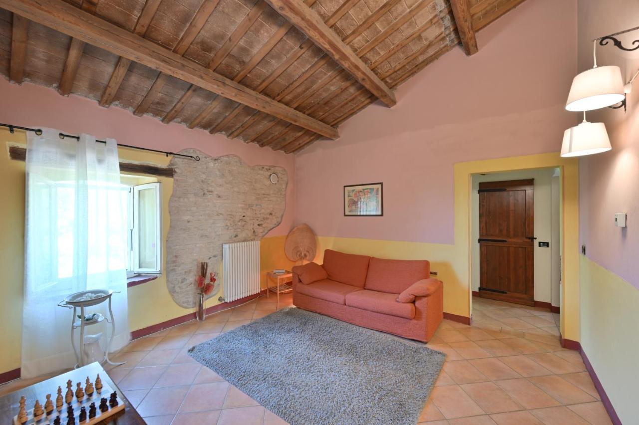 Cerreto Castello Casale Romani Country Residence מראה חיצוני תמונה