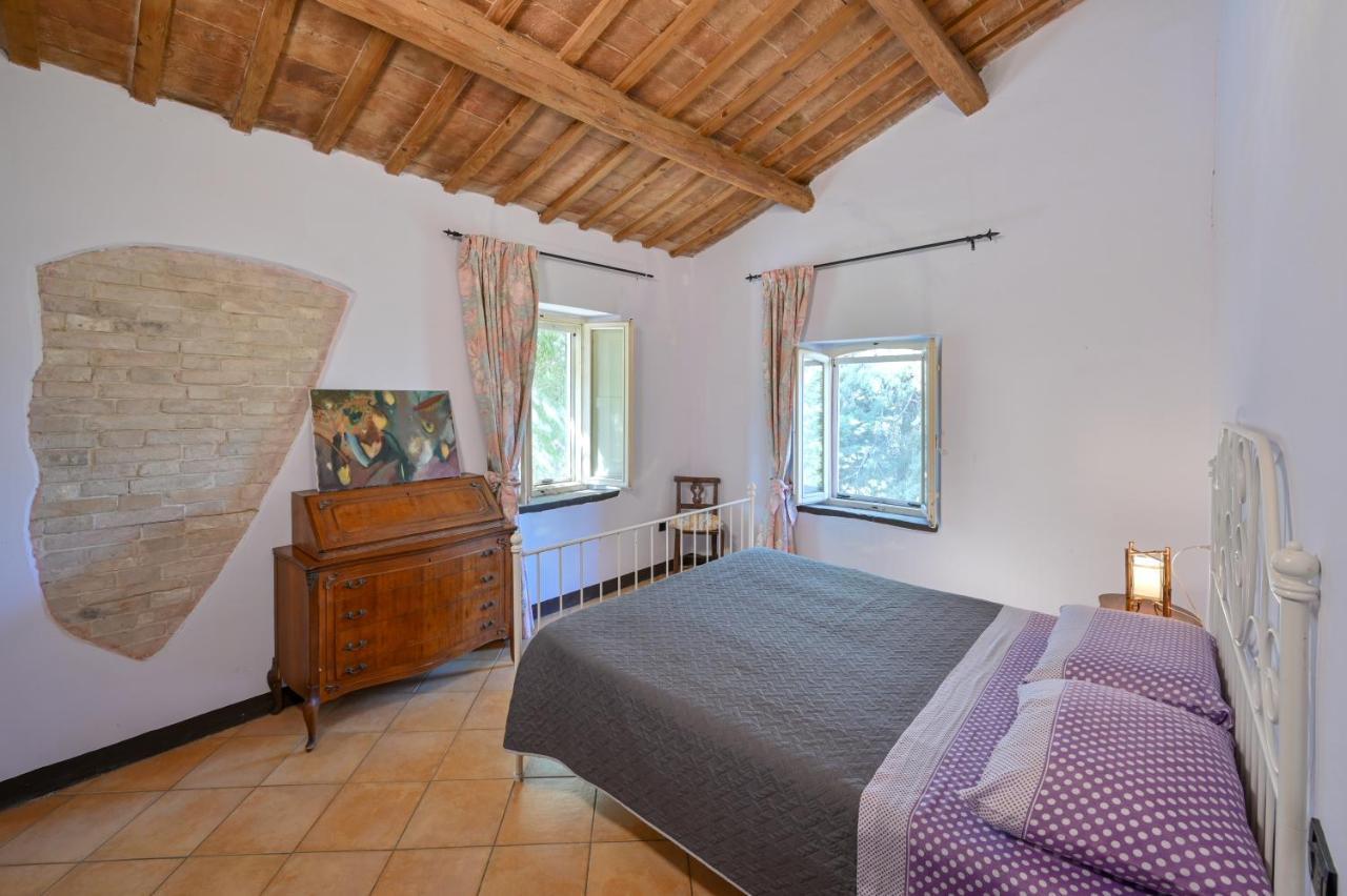 Cerreto Castello Casale Romani Country Residence מראה חיצוני תמונה