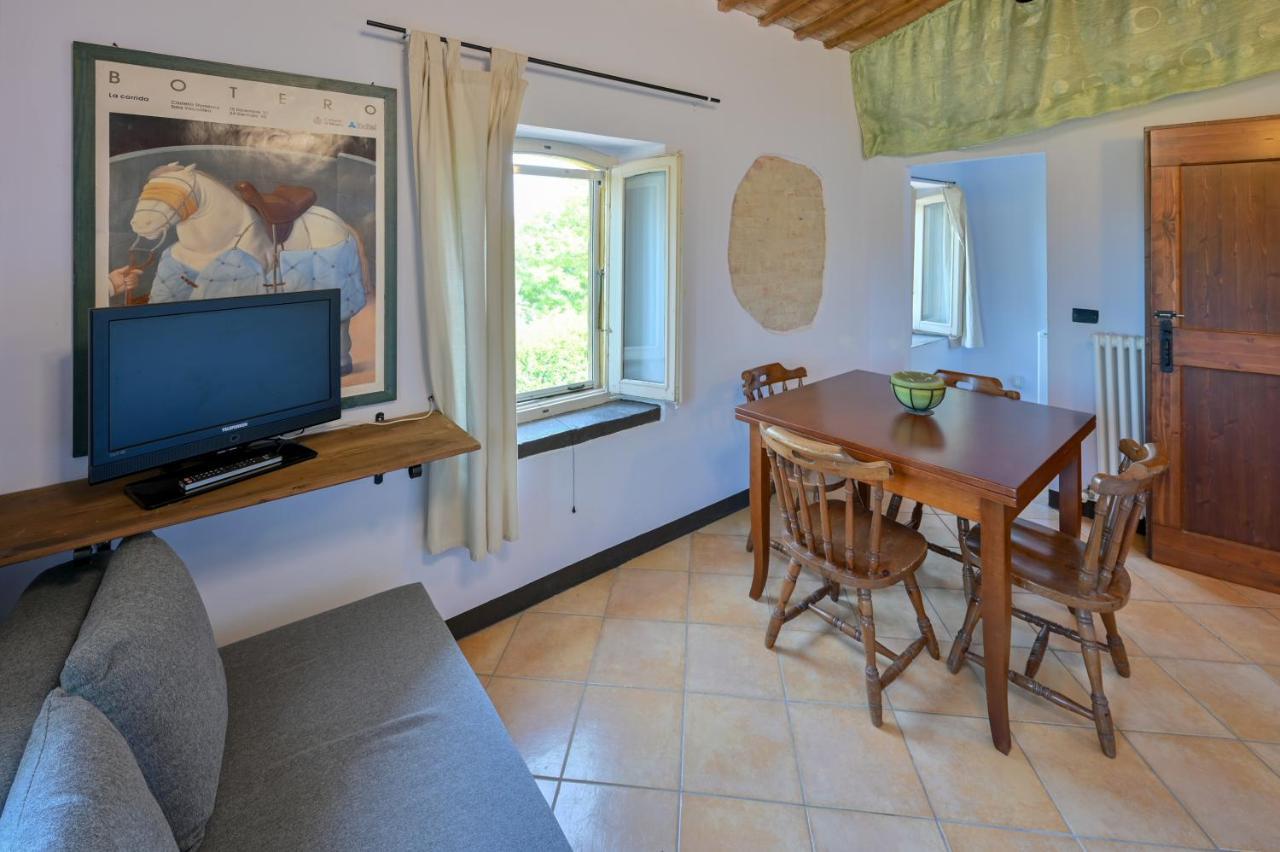 Cerreto Castello Casale Romani Country Residence מראה חיצוני תמונה